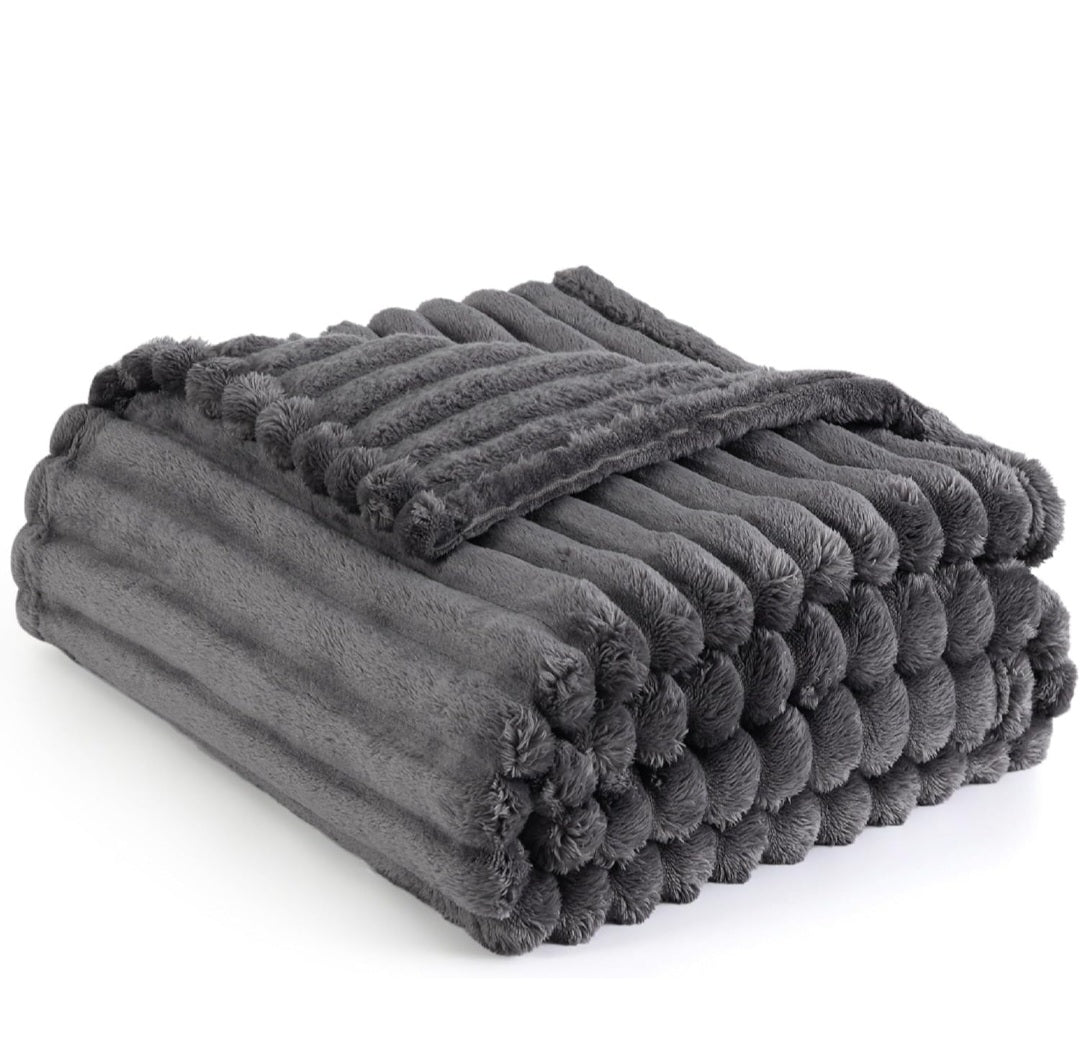 Perfect Plush Fleece White Throw Blanket